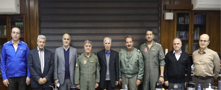 تقدیر از فرماندهان عملیات اچ۳ نیروی هوایی ارتش ایران در جنگ با عراق