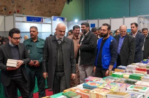 مدیرعامل شرکت ملی صنایع مس ایران از نمایشگاه کتاب مس سرچشمه بازدید کرد