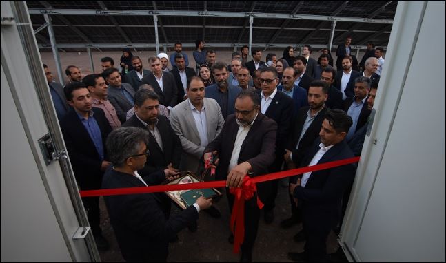 افتتاح نیروگاه خورشیدی نرماشیر با حمایت مالی بانک سامان