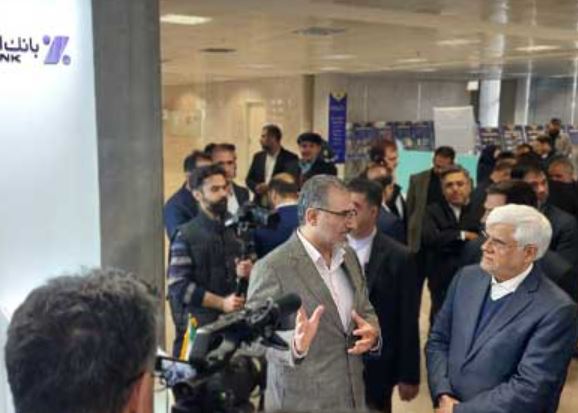 بازدید معاون اول رئیسجمهور از غرفه بانک اقتصاد نوین در نمایشگاه توانمندیهای تولید داخل ۲۰۲۰