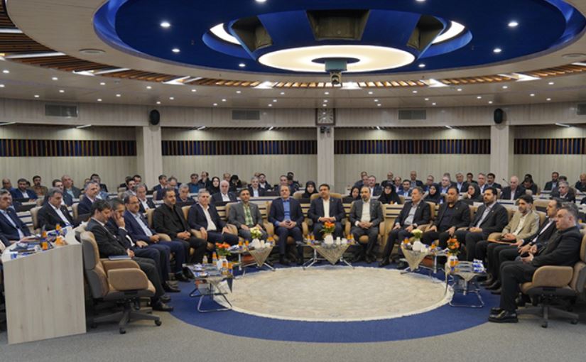 تبیین برنامه های اجرایی سال ۱۴۰۴ بانک ملی ایران در همایش بررسی عملکرد