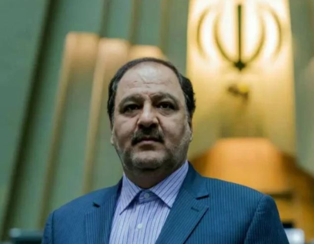 زندگی در واحدهای کوچک متراژ بهتر از کارتن خوابی و چادر خوابی است