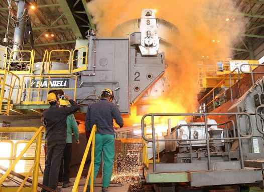 کاهش ۳.۴ درصدی تولید جهانی فولاد در فوریه ۲۰۲۵ / ایران دهمین فولادساز جهان باقی ماند