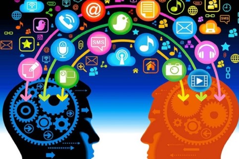 اخلاقگرایی در فضای مجازی؛ چالشها و راهکارها