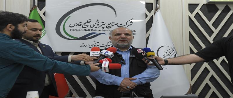 بازدید فعالان بازار سرمایه از پتروشیمی اروند/ غول PVC خاورمیانه، ۱.۳ میلیارد دلار ارزش جایگزینی دارد/ اروند ۲، نقشه راه مطمئن برای افزایش سودآوری اروند