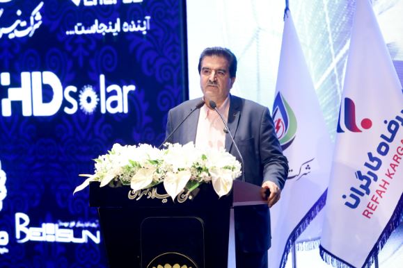 حمایت بانک رفاه کارگران از توسعه انرژی‌های تجدیدپذیر