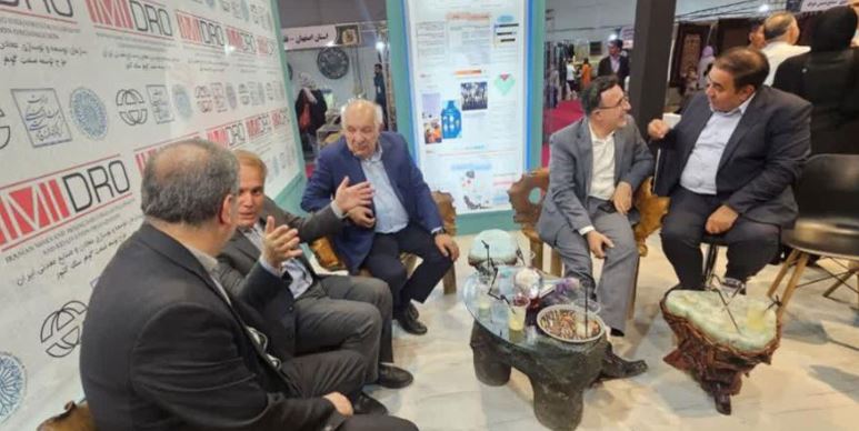 رئیس اتاق بازرگانی خراسان رضوی، رفع انحصار قیمت‌گذاری گوهرسنگ‌ها در تهران را خواستار شد