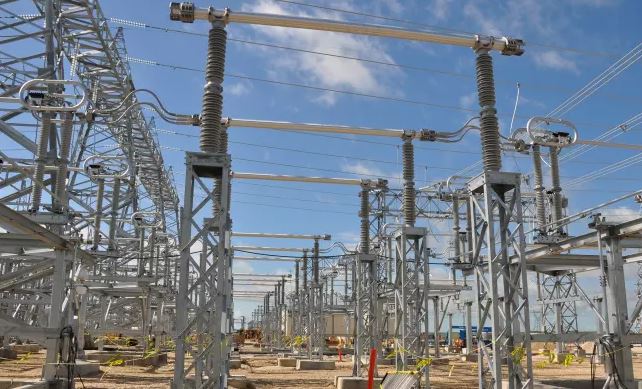 مدرن‌ترین پست‌ برق صنعتی کشور در آران و بیدگل مستقر خواهد شد
