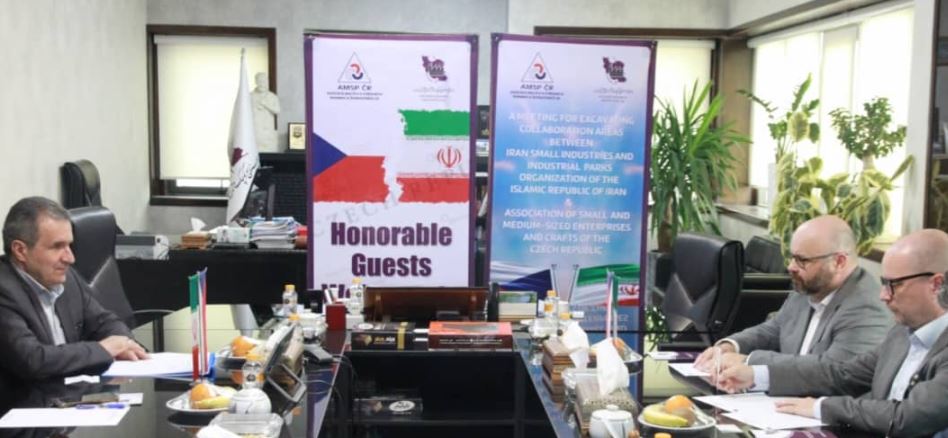 گسترش همکاریهای صنایع کوچک ایران و جمهوری چک