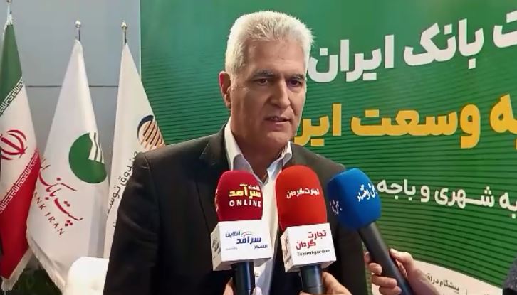 امضای تفاهمنامههای جدید پستبانک برای توسعه خدمات مالی در مناطق کمبرخوردار / روزانه ۶ میلیون تراکنش در روستاها انجام میشود + ویدئو