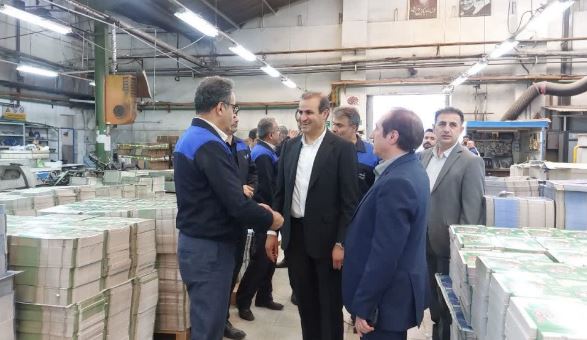 بازدید عضو هیئت مدیره گروه توسعه ملی از خطوط تولید پاکسان