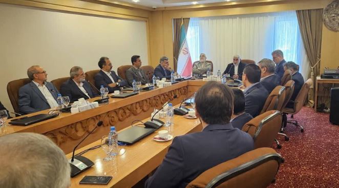 در مدیریت بحران، ایمان، ایستادگی و اخلاق راهبرد ماست