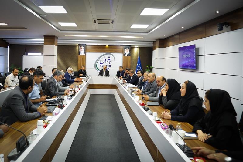 سلامت، شفافیت و بهرهوری؛ پایههای حکمرانی نوین در هلدینگ خلیجفارس/ پترول باید پیشتاز تحول دیجیتال و مهندسی مالی باشد