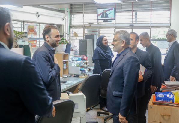 نقش حرفه‌ای‌گری و پاسخ‌گویی مناسب در رشد و پویایی بانک