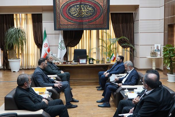 ابزارهای نوین مالی بانک شهر در خدمت توسعه و پیشرفت کلانشهر قم