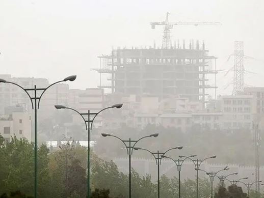 خشکی دریاچه نمک قم عامل تشدید گردوغبار تهران