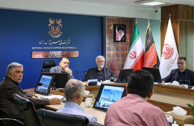 ساخت داخل باید از نظر کیفیت و قیمت با نمونه‌های خارجی رقابت کند