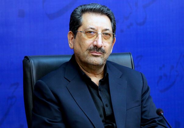 ضرورت اقدام فوری برای تخلیه گمرکات و بازنگری سیاست‌های ارزی/ وزارت راه بدون هماهنگی خودرو وارد می‌کند