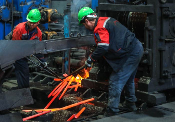 کاهش ۴ درصدی حجم صادرات آهن و فولاد ایران