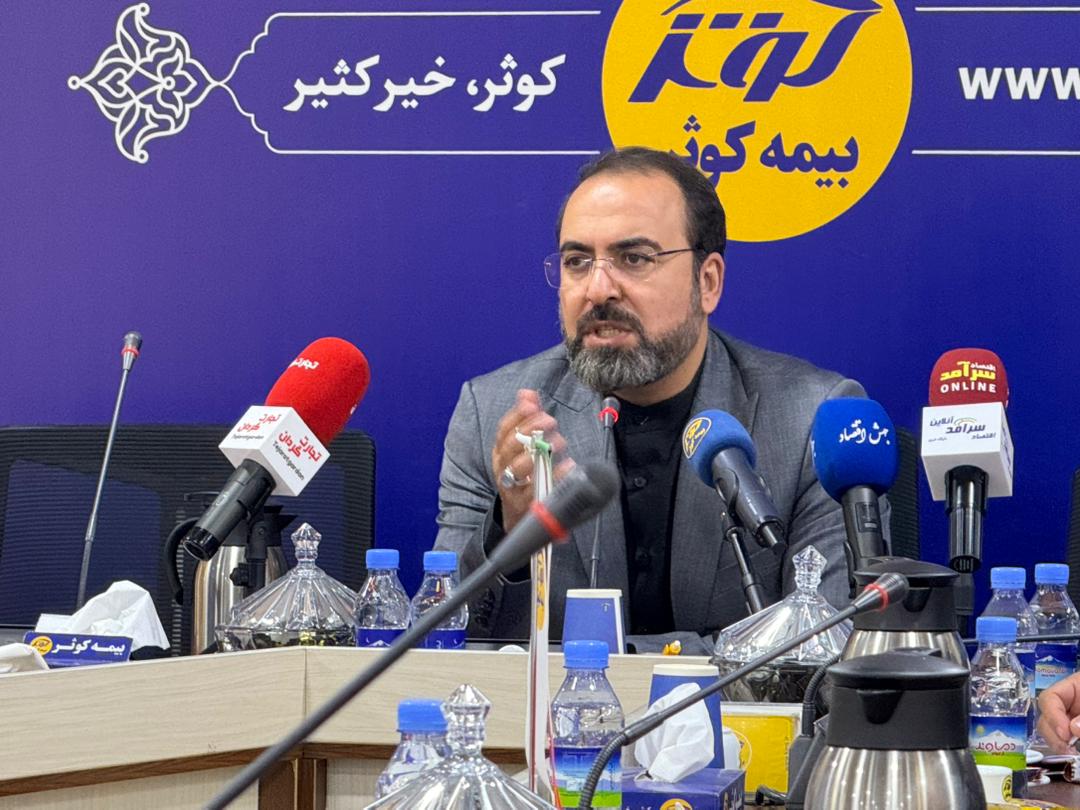 رسانهها با اطلاعرسانی ارزشمند، آگاهیبخش جامعه باشند