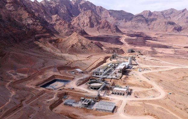 ۱۲ طرح معدنی و صنایع معدنی آماده افتتاح در هفته دولت/ ارزش طرح های آماده افتتاح بیش از ۲٫۳ میلیارد دلار است