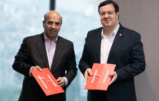 آغاز مرحله جدید ساخت نیروگاه های خورشیدی صنعتی و خانگی با تسهیلات بانک ملت