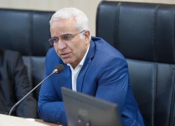 احمدزاده: صداقت، کارتیمی و توجه به نیروی انسانی ۳ محور اصلی من در مدیریت فجر انرژی است