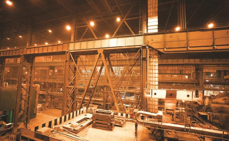 اصلاح اساسی سازه‌های حامل جرثقیل‌های حمل پاتیل مذاب فولاد مبارکه