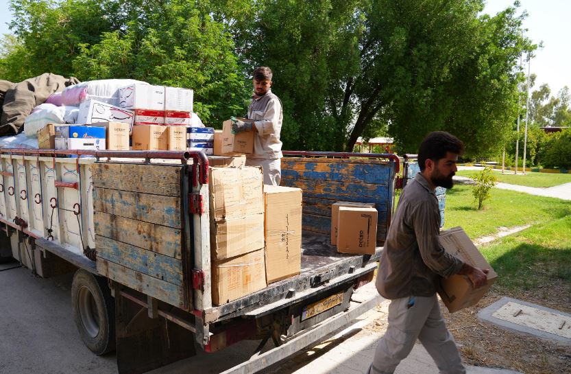 اهدای ۲۲۰۰ بسته نوشت‌افزار توسط شرکت پالایش گاز بیدبلند خلیج فارس به دانش‌آموزان نیازمند