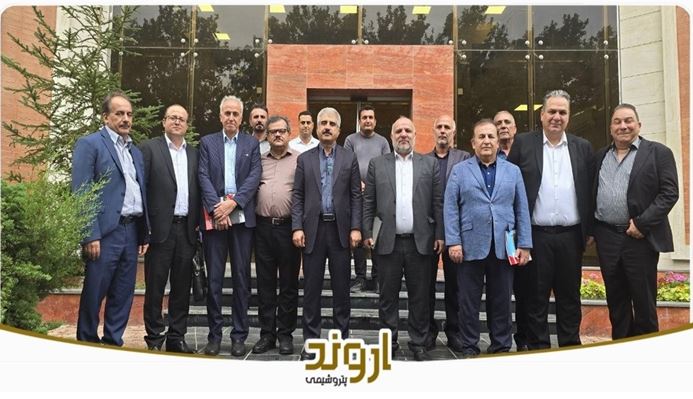 بازدید مدیرعامل و مدیران ارشد پتروشیمی اروند از مجموعه شرکت‌های فراسان