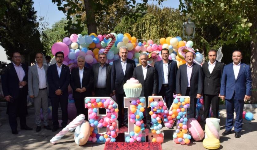 برگزاری آیین اختتامیه جشنواره آوای غدیر در آستانه سالروز تأسیس بانک صنعت و معدن