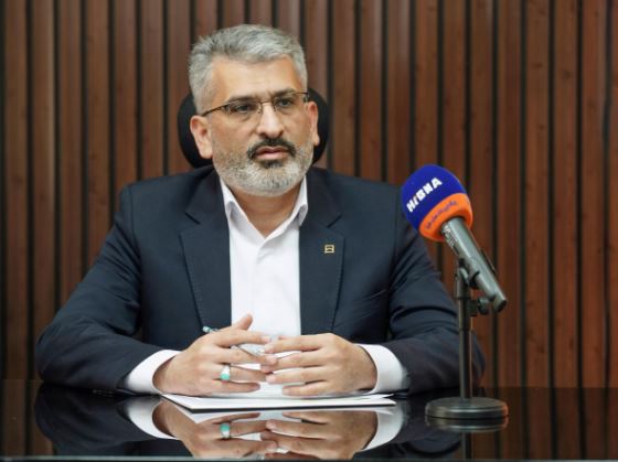 رشد ۳/۵ برابری جذب منابع در ۵ ماهه ۱۴۰۴ نسبت به مدت مشابه سال گذشته/ پاسخگویی مستمر و بیواسطه مدیران شعب به مشتریان