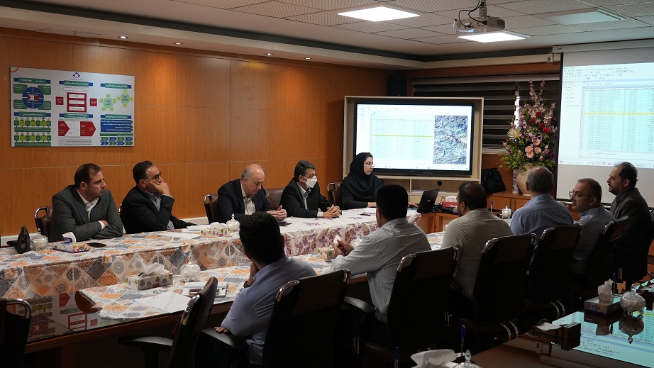 ۴۰ بسته سرمایه‌گذاری معدنی در ۱۶ استان نهایی شد/ مزایده‌ها از اواخر مهرماه برگزار می‌شود