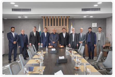 تفاهمنامه همکاری بانک ملی ایران و ماهان برای توسعه ناوگان هوایی کشور / نجارزاده: بانک ملی ایران خود را متعهد به پشتیبانی از بخشهای زیربنایی میداند