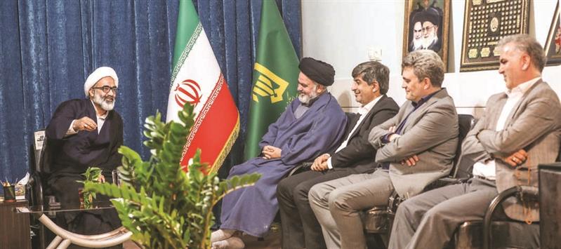 دیدار مدیرعامل گروه فولاد مبارکه با امامجمعه، فرمانده ناحیه مقاومت بسیج و فرمانده نیروی انتظامی شهرستان مبارکه