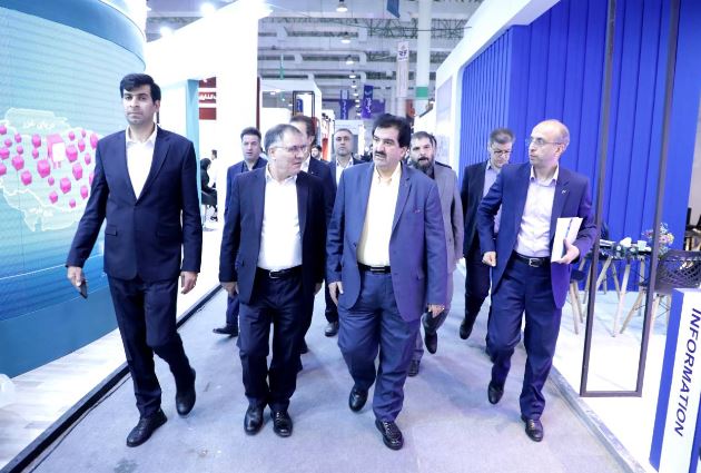 از کارت رفاهی تا فکتورینگ و سامانه SCF؛ ابزارهای نوین بانک رفاه کارگران برای تامین مالی بنگاههای اقتصادی