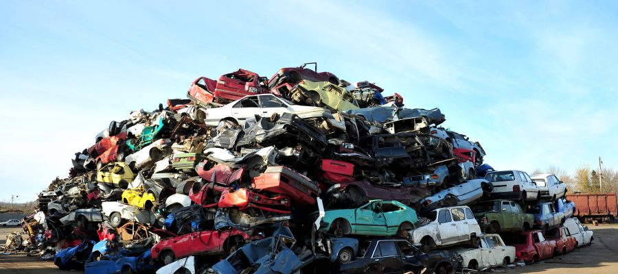 اسقاط ۱۲۸ هزار خودرو از ابتدای سال جاری تاکنون / استخرج ۱۷۵ تن فولاد و هزاران تن مس بازیافتی