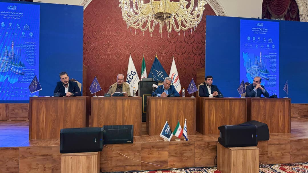 تأکید مدیرعامل منطقه ویژه اقتصادی لامرد بر تدوین نقشه راه جامع اقتصاد دریامحور کشور/ برهانی: لزوم ایجاد منطقه ویژه اقتصاد دریایی و انتشار اوراق سبز