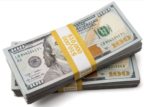 تامین ارز نیازهای خدماتی کشور یک میلیارد دلاری شد/ واردات ۸٫۵ میلیارد دلاری کالای اساسی و دارو با نرخ ترجیحی/ کل تامین ارز کشور از ۳۹ میلیارد دلار عبور کرد