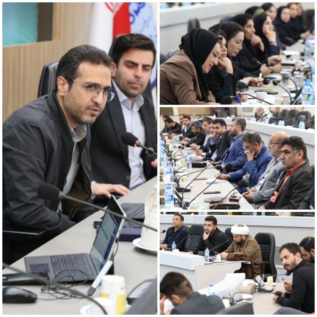 رسانههای توانمند، همراه صنعت؛ پیام رویداد آموزشی هلدینگ خلیجفارس برای فعالان رسانهای خوزستان