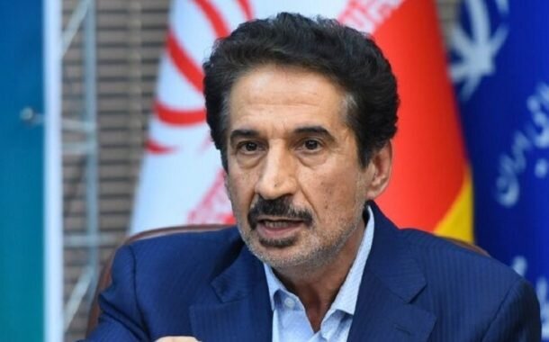 فرمول قیمتگذاری خوراک پتروشیمیها در انتظار اعلام نظر وزارت نفت/ فرمول جدید قیمتگذاری خوراک پتروشیمیها پس از پایان بررسی کارشناسی وزارت نفت نهایی میشود