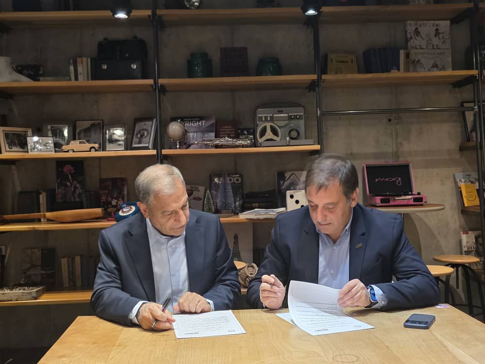 ایران و گرجستان در حوزه اتومبیلرانی و گردشگری زمینی تفاهمنامه امضا کردند