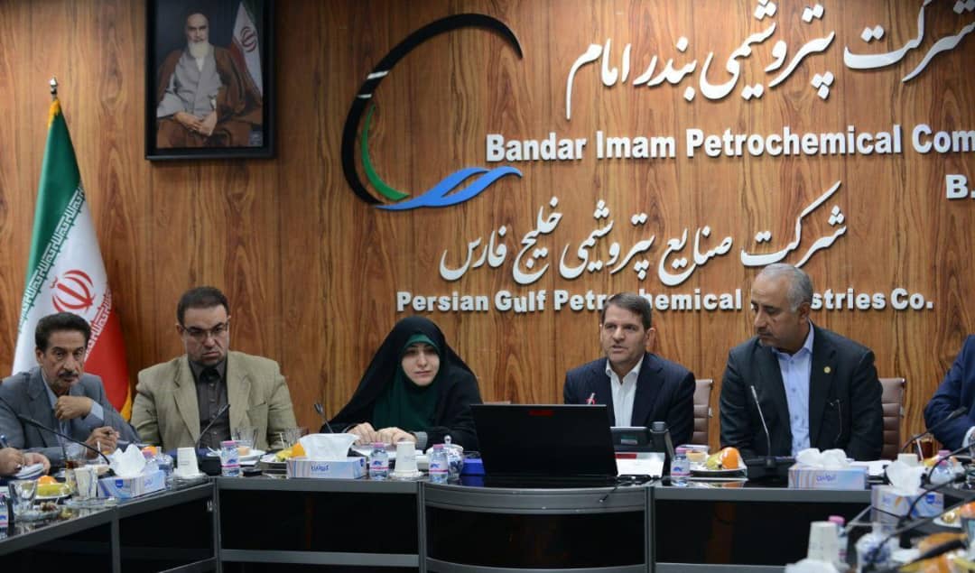 رئیس فراکسیون نظارت بر نفت، گاز و پتروشیمی: پروژههای جدید بندرامام روند مناسبی دارند/ مدیرعامل پتروشیمی بندرامام: در مسیر هوشمندسازی و توسعه انرژیهای پاک حرکت میکنیم