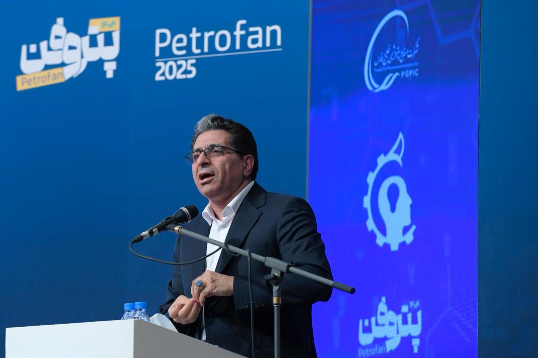 راه عبور پتروشیمی از چالش‌های فناورانه، طراحی اکوسیستم پیچیده است/ نوآوری تنها با دستورالعمل ممکن نیست، اکوسیستم لازم است