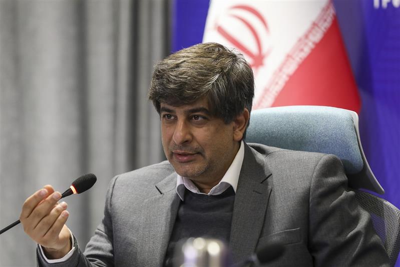 فولاد مبارکه در آینده صاحب تکنولوژی و ارائهدهنده دانش فنی خواهد بود