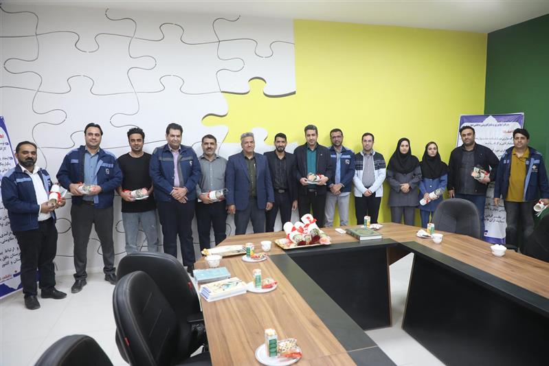 مراسم تجلیل از پرسنل تحقیق و توسعه شرکت سنگآهن مرکزی ایران بمناسبت هفته پژوهش