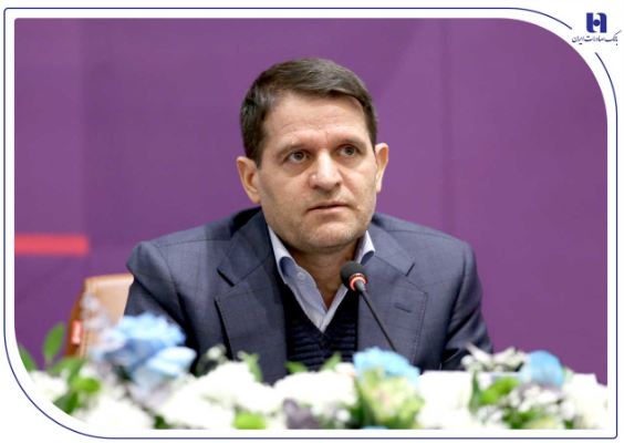 نخستین همایش هماندیشی بانک صادرات ایران با فعالان صنعت پتروشیمی برگزار شد/ معاون وزیر نفت و مدیرعامل شرکت ملی صنایع پتروشیمی: توسعه سرمایهگذاری در پتروشیمی بدون بانکهای بزرگ امکانپذیر نیست