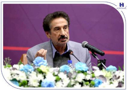 نخستین همایش هماندیشی بانک صادرات ایران با فعالان صنعت پتروشیمی برگزار شد/ دبیر انجمن صنفی کارفرمایی صنعت پتروشیمی: سهم صنعت پتروشیمی در اقتصاد کشور به ۶ درصد میرسد