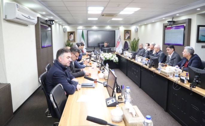 تدوین برنامه جبرانی و تسریع در تکمیل طرح نورد گرم فولاد مبارکه