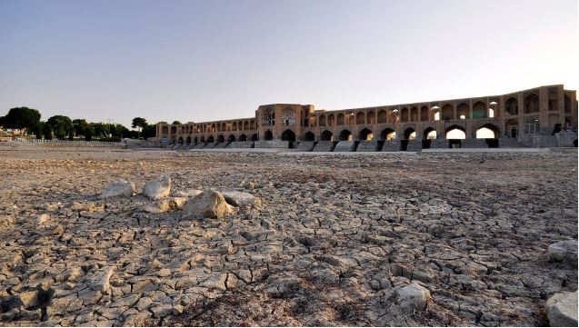 پیچ حساس تصمیم حکمرانی در مدیریت بحران آب ایران